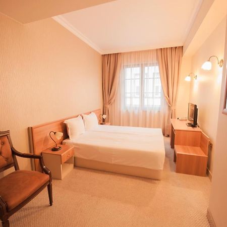 Hotel Central Svilengrad Extérieur photo