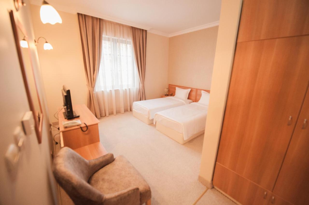 Hotel Central Svilengrad Extérieur photo